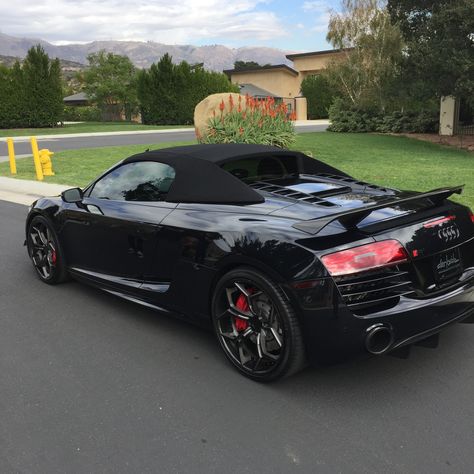 Custom built Audi R8 spyder with 20x9.0 & 20x12 Vellano VSX with carbon fiber lip. Audi R8 Black, Audi R8 Convertible, Audi R8 V10 Spyder, Audi Rs8, R8 V10 Plus, R8 Spyder, Audi R8 V10 Plus, Audi R8 Spyder, Black Audi