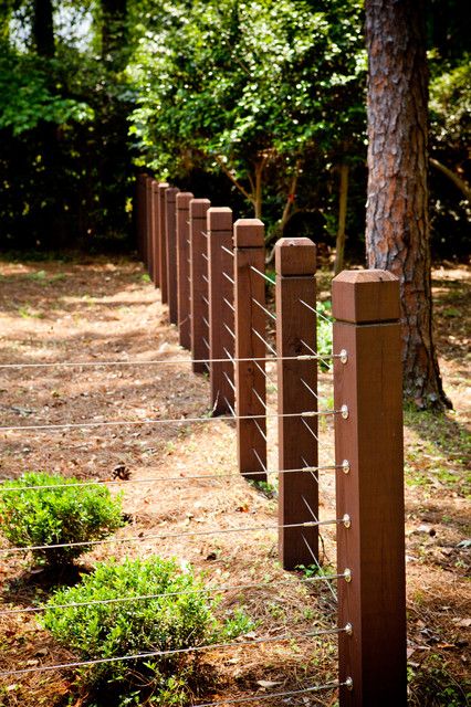 Cable Fence Yard, Post And Cable Fence, Fence In The Woods, Invisible Fence Ideas, Cable Fence Ideas, Rebar Fence Ideas, Cable Fence, Cable Fencing, Rain Garden Design