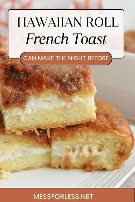 Combining Hawaiian rolls with a luscious pumpkin filling and a velvety cream cheese layer, this Hawaiian Roll French Toast is finished off with a deliciously sweet buttery topping. Food With Pumpkin, Hawaiian Roll French Toast, Basic French Toast, Soft Rolls, Pumpkin Filling, Hawaiian Roll, Homemade Baked Bread, Pumpkin French Toast, Tasty Bread Recipe