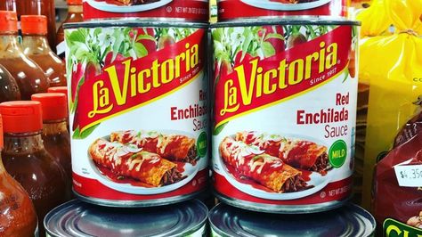 Canned enchilada sauce can be convenient, but it noticeably lacks in overall taste and texture. Thankfully, there are several simple ways to improve it. Canned Enchilada Sauce, Enchiladas Suizas, Toffee Candy, Red Enchiladas, Red Enchilada Sauce, Tex Mex Recipes, Enchilada Sauce, Chicken Enchiladas, Tex Mex