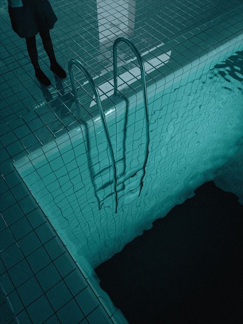 Step into the surreal with this captivating 3D render of a liminal pool. Bathed in soft, ambient lighting, the scene captures the eerie yet inviting atmosphere of an empty pool room. The stark contrast between the sterile tiles and the inviting water creates a sense of nostalgia and unease. Perfect for fans of liminal spaces and eerie aesthetics. #3DArt #LiminalSpace #SurrealArt #Blender3D #DigitalArt Surrealism Liminal Space, Liminal Swimming Pool, Liminal Pool Room, Pool Room Aesthetic, Liminal Space Nostalgia, Sterile Aesthetic, Pool Liminal Space, Liminal Space Room, Back Rooms Creepy