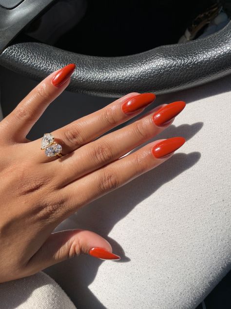 Fall Almond Nails Ideas Orange, Dark Orange Almond Nails, Burnt Red Nails, Burnt Orange Almond Nails, Reddish Orange Nails, Deep Orange Nails, Blood Orange Nails, Orange Nails Almond, Dark Orange Nails