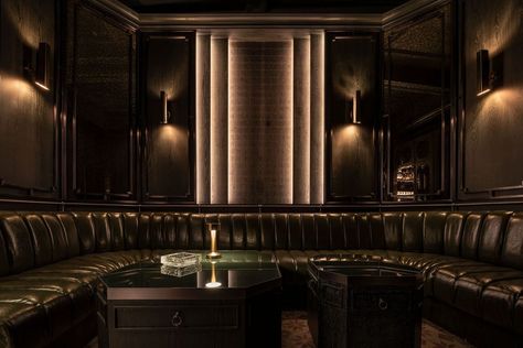 Luxury Bar Design, Design Anthology, Home Cinema Room, Home Bar Design, Lobby Bar, Timber Walls, Chinese Decor, Luxury Bar, Cove Lighting