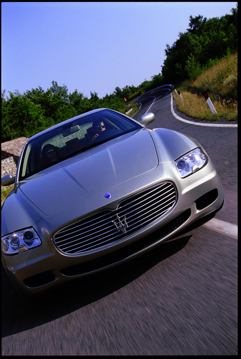 Europe Car, Aesthetic Cars, Maserati Quattroporte, Night Landscape, Sports Sedan, Press Photo, Car Brands, Car Engine, Dream Car