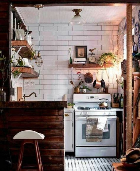 Home Casa Cook, Smart Tiles, Interior Vintage, Cozy Kitchen, Gorgeous Kitchens, Industrial Kitchen, Apartment Kitchen, Tiny Kitchen, Decoration Inspiration