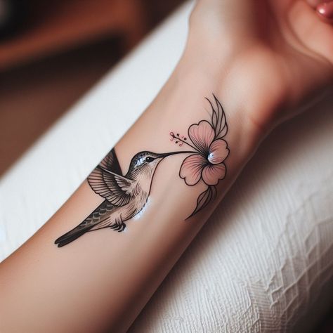 Rose Hummingbird Tattoo, Tattoo Ideas Hummingbird, Hummingbird Tattoo Color, Hummingbird Tattoo Simple, Hummingbird Tattoos For Women, Hummingbird Tattoo Ideas, Hummingbird Flower Tattoos, Special Tattoo, Small Hummingbird Tattoo