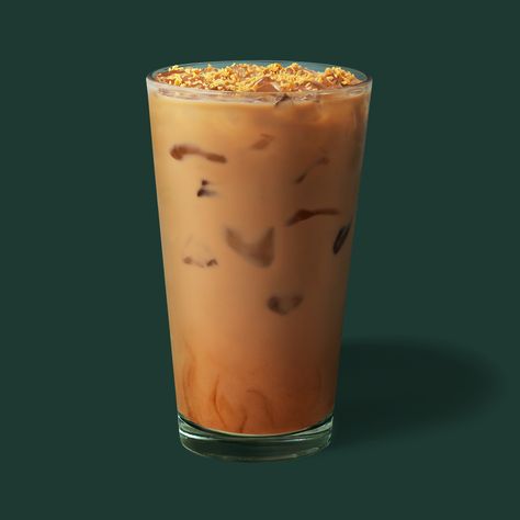 Iced Salted Maple & Caramel Latte | Starbucks Salted Caramel Latte, Caramel Latte Starbucks, Starbucks Uk, Caramel Crunch, Ice Blonde, Caramel Latte, Iced Latte, Menu Restaurant, Salt