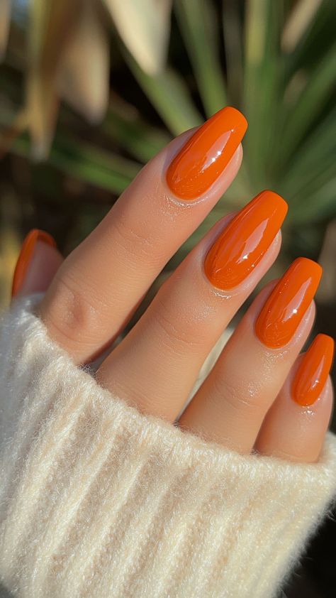 Orange Winter Nails, Fall Burnt Orange Nails, Fall Orange Nails Acrylic, Orange Nails Autumn, Autumn Orange Nails, Nail Color Orange, Autumn Nails Orange, Orange Autumn Nails, Orange Fall Nail Designs