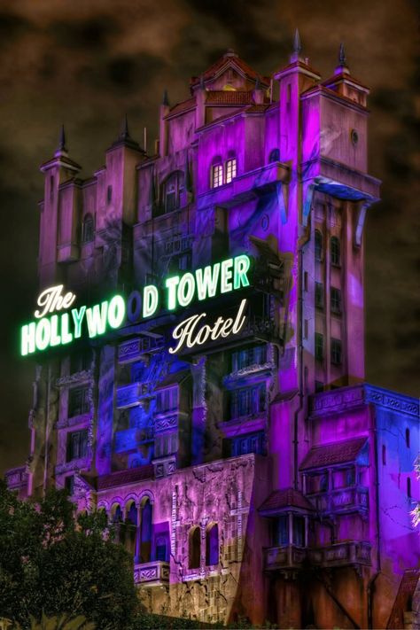 Tower of Terror Hollywood Tower Of Terror, Haunted Carnival, Hollywood Tower Hotel, Hollywood Tower, Disney Canvas Art, Disney Sign, Disney Photo Ideas, Disney Rides, Disney Sea