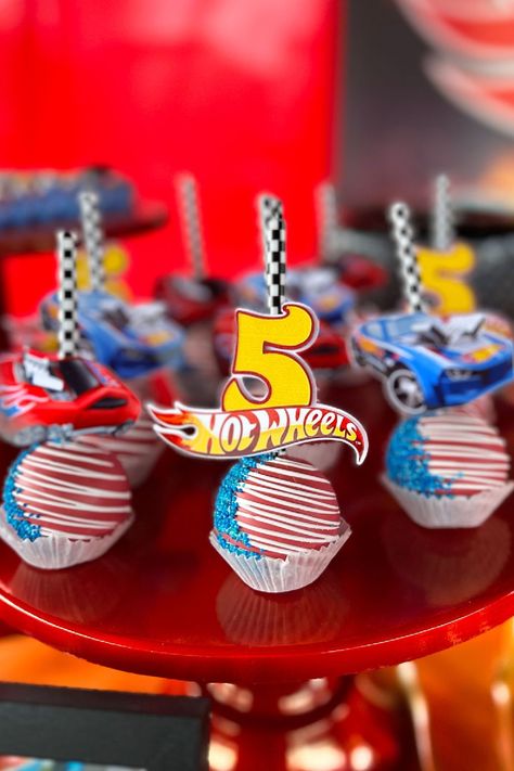 Check out this awesome Hot Wheels-themed birthday party! The cake pop sare so much fun!! See more party ideas and share yours at CatchMyParty.com Hot Wheel Cake Pops, Hot Wheels Party Favors Ideas, Hot Wheels Party Treats, Hot Wheels Birthday Treats, Hot Wheels Birthday Party Favors, Porsche Birthday Party Ideas, Hotwheels Birthday Party Decoration Boys, Hot Wheels Birthday Party Ideas Food, Hot Wheels Cupcakes Ideas