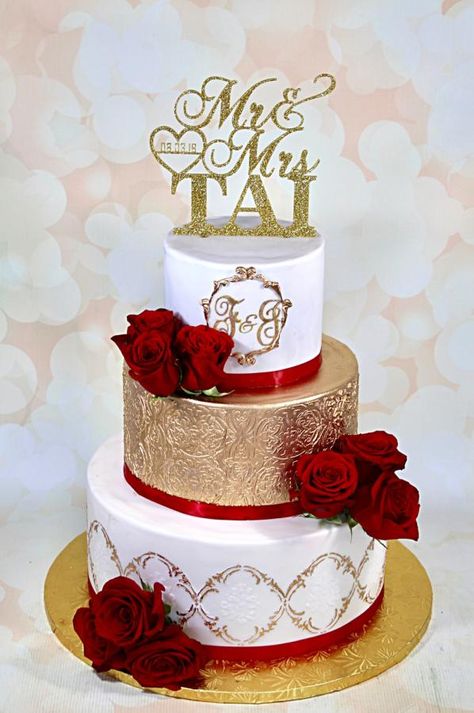 Red White And Gold 2 Tier Cake, Red Gold And White Wedding Cake, Red White And Gold Wedding Cake, Red White Gold Cake, Burgundy And Gold Cake, Red White And Gold Wedding, Red And Gold Wedding Cake, Red And Gold Cake, Red And White Wedding Cake