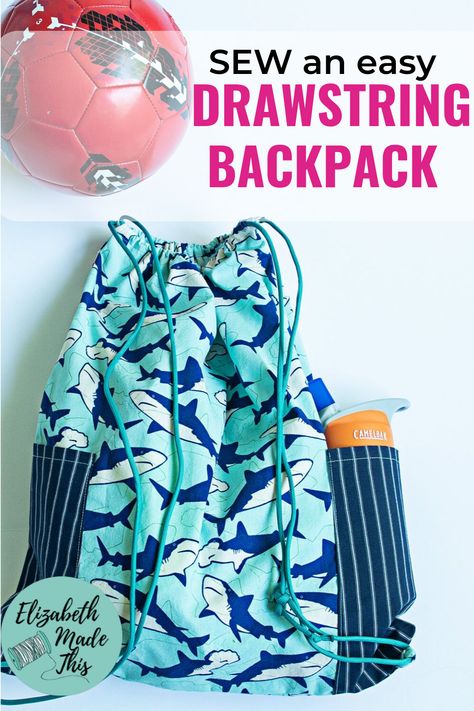 Diy Drawstring Backpack, Drawstring Backpack Tutorial, Drawstring Backpack Pattern, Diy Rucksack, Drawstring Bag Diy, Sewing Beginners, Backpack Diy, Backpack Pattern Sewing, Backpack Sewing