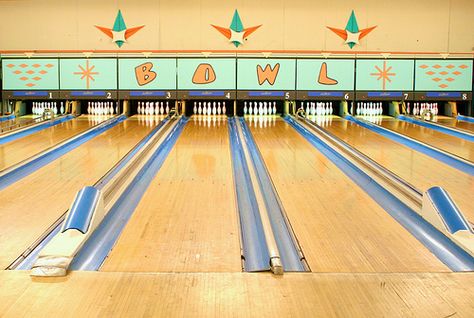 alley Retro Bowling Alley Aesthetic, Lee Bodecker, Vintage Bowling Alley, Alley Ideas, Bowling Lane, Old School Pictures, Prewedding Ideas, 60s Aesthetic, Bowling Outfit