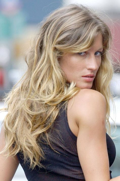 Gisele Bundchen Hair Brunette, Gisele Bundchen Hair Color, Gisele Bundchen Long Hair, Gisele Bundchen Blonde Hair, Gisele Bundchen Dark Hair, Gisele Hair, Gisele Bundchen Hair, Gisele Caroline Bündchen, Easy Trendy Hairstyles