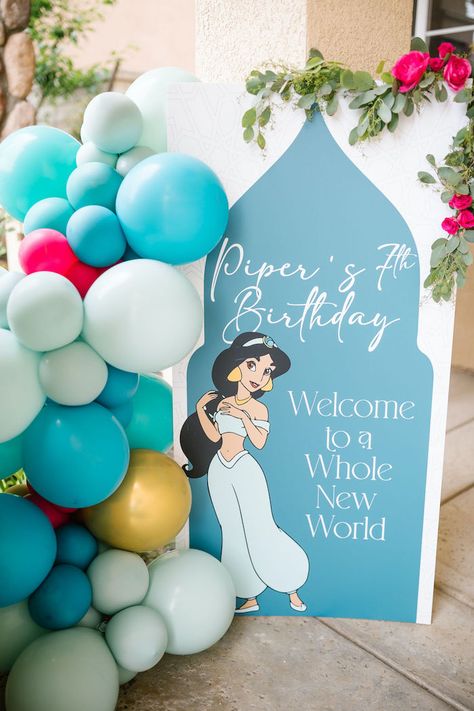 Kara's Party Ideas Aladdin Birthday Party | Kara's Party Ideas Princess Jasmine Balloon Garland, Fancy Balloons, Princess Jasmine Party, Aladdin Birthday Party, Princess Jasmine Birthday Party, Aladdin Party, Princess Jasmine Birthday, Jasmine Party, Disneyland Birthday