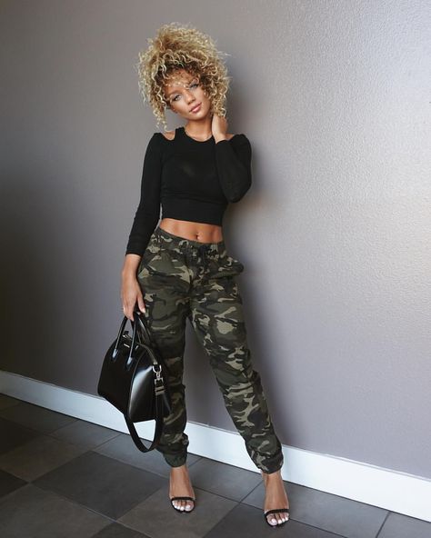 85k Likes, 556 Comments - Jena (@jenafrumes) on Instagram: “Nothing will bring you more peace than minding your own business.☺️” Camo Pants Outfit, Popular Images, Camo Pants, Jena, Pants Outfit, Camo, Wall, Pants, Trousers