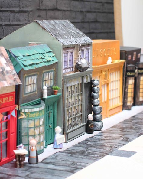 Search Results for “Harry Potter” Diagon Alley Diy Cardboard, Cardboard Diagon Alley, Painted Cardboard Boxes, Painting Cardboard Boxes, Harry Potter Weihnachten, Painting Cardboard, Harry Potter Diagon Alley, Large Cardboard Boxes, Harry Potter Dolls