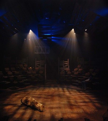 Black Box Theatre Set Design, Theatre Lighting Design Inspiration, Theatre Lighting Design, Lighting Theatre, Lighting Design Theatre, Trojan Women, Old Theater, Silent Sky, Lighting Design Inspiration