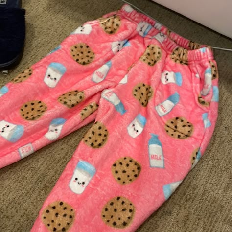 Besttt Pajamas Brand New So Fluffy And Soft. Have Them In All The Designs But These Were A Gift And They Got Me Wrong Size And Can’t Return Fluffy Pajamas Aesthetic, Pajama Bottoms Aesthetic, Kidcore Pajamas, Cute Matching Pjs, Pajamas Fluffy, Fluffy Pajama Pants, Fluffy Pj Pants, Cute Pj Outfits, Cartoon Pajama Pants