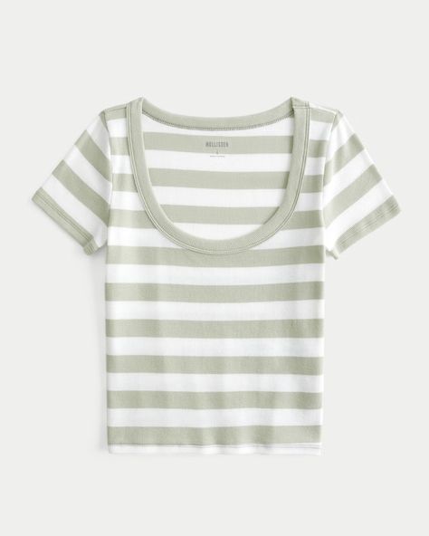 Women's Ribbed Scoop Top | Women's Tops | HollisterCo.com Hollister Clothes, Scoop Top, Preppy Gifts, Outfit Inspo Casual, Pretty Top, Cute Everyday Outfits, Really Cute Outfits, Cute Simple Outfits