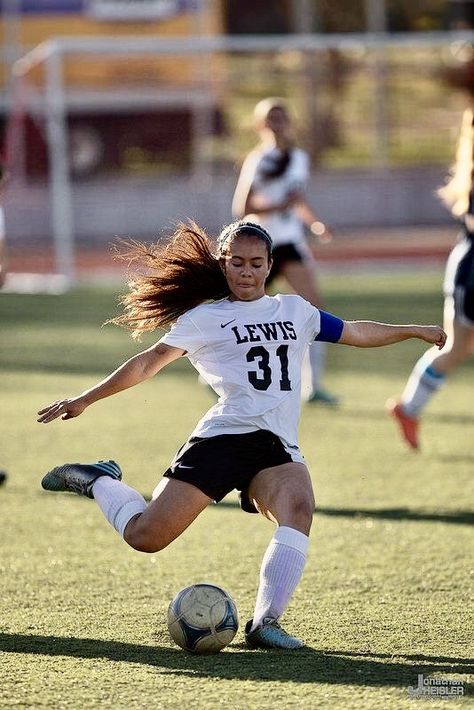 Soccer Action Photography, Soccer Action Shots Photography, Soccer Photography Action, At School Pictures, Soccer Action Shots, Soccer Girl Aesthetic, Aesthetic Wall Posters, Cute Soccer Pictures, Soccer School