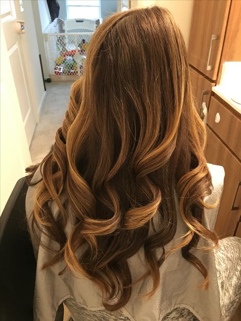 Loose curls long hair waves wedding hairstyles Loose Curls At The Bottom Of Hair, Loose Waves With Braid, Lose Curls Medium Hair Waves, Long Loose Curls Hairstyles, Loose Soft Curls Long Hair, Lose Curls Medium Hair, Lose Curls Long Hair, Loose Curls Long Hair With Braid, Long Brown Hair Curled Wedding