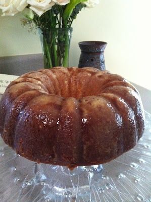 Rum Cake Recipe From Scratch, Butter Rum Cake, Rum Butter, Jam Cake, Rum Cake Recipe, Butter Rum, Kentucky Butter Cake, Cake Recipes At Home, Alcoholic Desserts