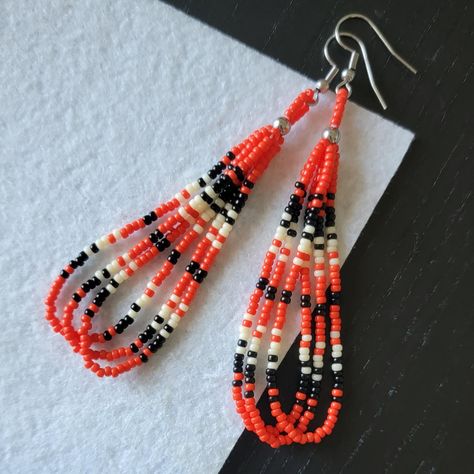 Seed Bead Teardrop Earrings, Wire Beaded Earrings, Beaded Earrings Native Patterns, Red Teardrop Beaded Earrings For Festival, Western Beaded Earrings, Red Beaded Teardrop Dangle Earrings, Southwestern Style Red Earrings With Dangling Beads, Seed Bead Earrings Diy, Delica Beaded Earrings