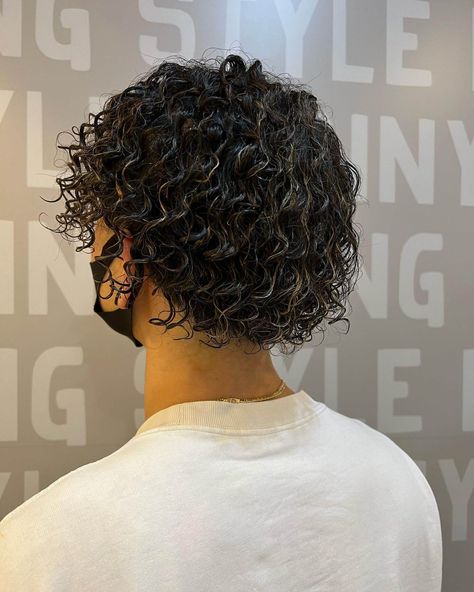 What Is A Twist Perm? How To Add Elegance And Style To Men's Hair Tight Perm Men, Perms Men, Perms For Men, Men’s Perm, Loose Perm Men, Tight Curl Perm, Perm Men, Spiral Perms, Man Perm