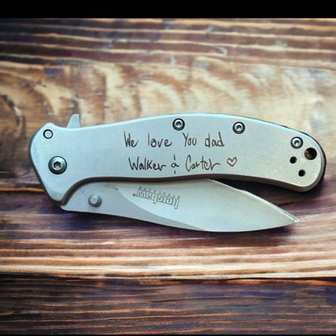 Custom Knife for Him, Custom Engraved Knife, Perfect Groomsman Knife, Engraved Pocket knife, Custom Handwriting Engraved Knife Please include in personalization if you want an image included.  These knives are designed so users will be proud to own and use it. You can buy this stainless steel knife as is or have custom engraving on front and back.  You can also select a custom handwriting that you will provide. These make the perfect Father's Day gifts, Groomsmen gifts, or perhaps keep it for yourself. If you want a custom design that you don't see in my shop, please reach out to me and I will try to assist you in your needs. These are stainless steel hunting knives.  Blade length is 7.6cm Handle length is 9.8cm Total length is 17.4cm If  you would like an image of something please let me Engraved Pocket Knives, Engraved Knife, Engraved Handwriting, Wood Knife, Knife Gifts, Knife Collection, Groomsmen Gifts, Cool Knives, Custom Knife