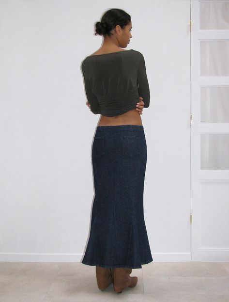 Low Waisted Skirt Long, Importance Of Friendship, Low Waisted Skirt, Low Waist Skirt, Flare Maxi Skirt, Long Skirt Fashion, Paloma Wool, Very Excited, Low Waisted