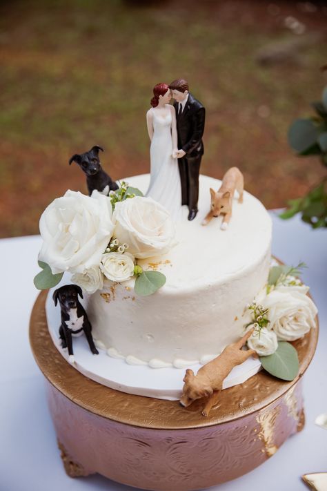 Wedding Cake With Dogs On It, 2 Tier Wedding Cake With Dogs, Wedding Cakes Including Dogs, Wedding Cake Pet, Pets On Wedding Cake, Pug Wedding Cake, Vet Cake, Wedding Topper With Dog, Dog Cake Topper Wedding