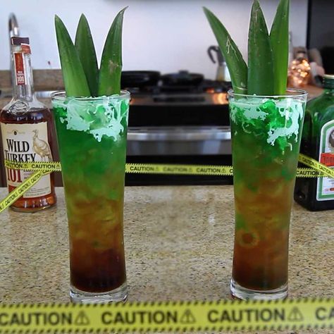 Dinosaur Drinks, Dinosaur Treats, Sour Apple Pucker, Brown Sugar Simple Syrup, Apple Pucker, Layered Drinks, Apple Cream, Lemon-lime Soda, Tipsy Bartender