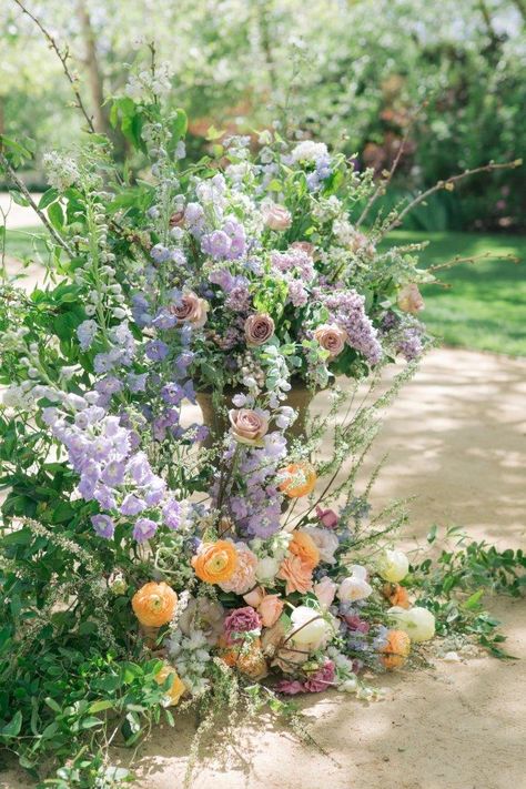 Orange Purple Wedding, Pink Purple Wedding, Orange Bouquets, Orange Wedding Flowers, Soft Palette, Floral Installations, Sage Wedding, Purple Wedding Flowers, Santa Ynez