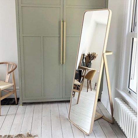 Farve: Normandy Grey!  Little Greene (@littlegreenepaintcompany) • Instagram photos and videos Normandy Grey, Paint Color Names, Stair Railing Makeover, Bespoke Wardrobes, Gray Interiors, Green Grey Paint, New Home Essentials, Oak House, Choosing Paint Colours