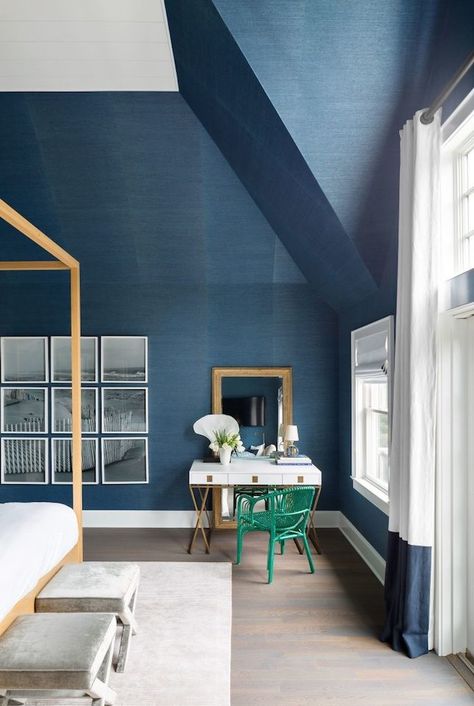 9 Color Trends Everyone Will Be Talking About This Spring via Brit + Co Popular Interior Paint Colors, Summer House Design, Interior Paint Colors, Home Decor Color, Diy Interior, Home Trends, Home Design Decor, Blue Walls, Home Decor Trends