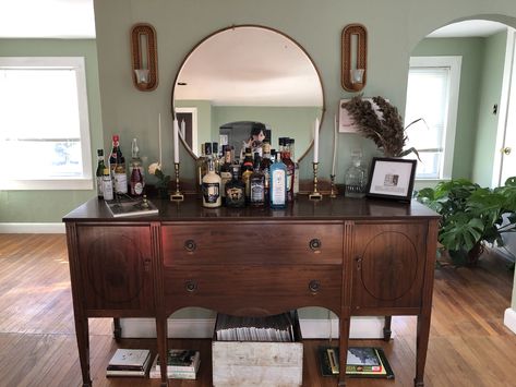 Buffet Turned Into Bar, Buffet Bar Ideas, Living Room Bar Area, Bar Credenza, Credenza Styling, Buffet Bar, Credenza Bar, Vintage Buffet, Vintage Credenza