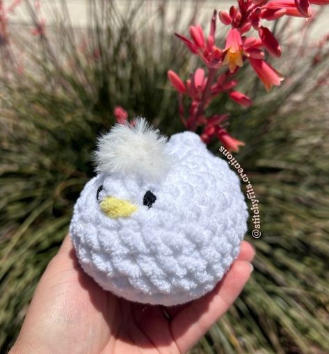 Fluffy chickens have been added to my stock of Emotional Support Chickens 🐓 Get ‘em while they’re hot! Pattern: @oakandmarlow 🏷️ #crochet #handmadewithlove #handmadetoys #plushies #stuffedanimals #giftideas #fiberart #babyshower #birthdaygift #amigurumi #homemade #smallbusinessabq #crochetchickens #chickens #happychickens #fluffychickens Fluffy Chickens, Fluffy Chicken, Emotional Support, Handmade Toys, Fiber Art, Etsy Listing, Amigurumi, Crochet Patterns, Birthday Gifts