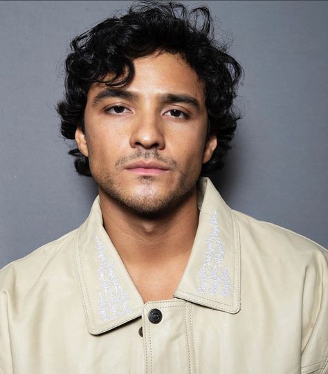 Brandon Perea, Latino Actors, Mexican People, Mexican Men, Red Team, Fav Celebs, Film Aesthetic, Game On, Male Face