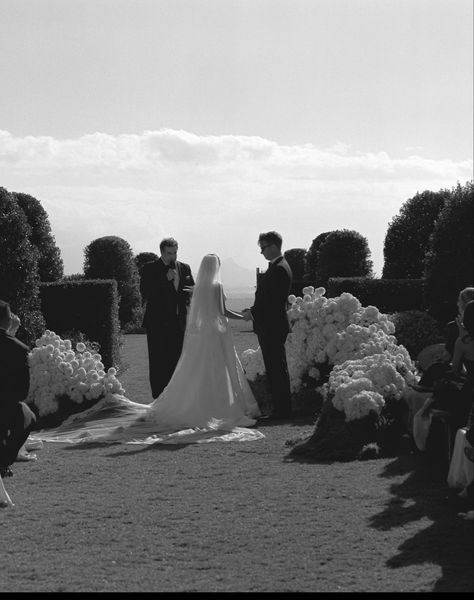 Lauren Burke, Eternal Covenant, False Promises, Nordic Wedding, Mallorca Wedding, Colorful Minimalist, Chelsea Wedding, South African Weddings, Timeless Photography