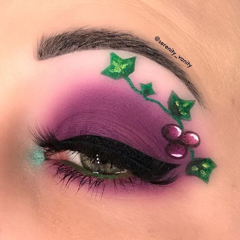 Grape Makeup Look, Fruit Makeup Looks, Grape Makeup, Fruity Makeup, Fruit Makeup, Rave Look, Eyeshadow Designs, Cute Eye Makeup, Subtle Makeup