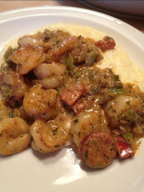 Soul Food Recipes, Charleston Style, Southern Recipes Soul Food, Shrimp And Grits, Cajun Cooking, Creole Recipes, Southern Food, Shrimp Dishes, Andouille