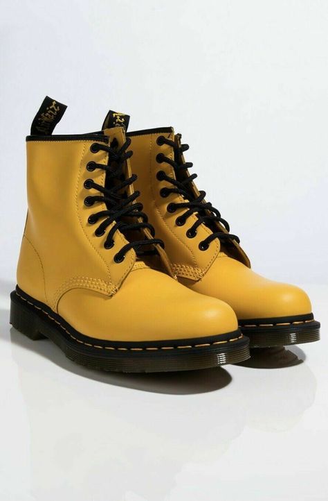 Yellow Doc Martens Outfit, Montana Core, Mat Gala, Classic Yellow Lace-up Boots, Yellow Platform Boots, Yellow Combat Boots, Yellow Doc Martens, Yellow Lace-up Platform Boots, Doc Martens Yellow Laces