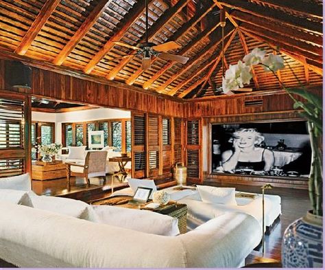 Ralph Lauren House, Jamaican Beaches, Case Creole, British Colonial Decor, British Colonial Style, Colonial Decor, Great House, Celebrity Houses, Colonial Style