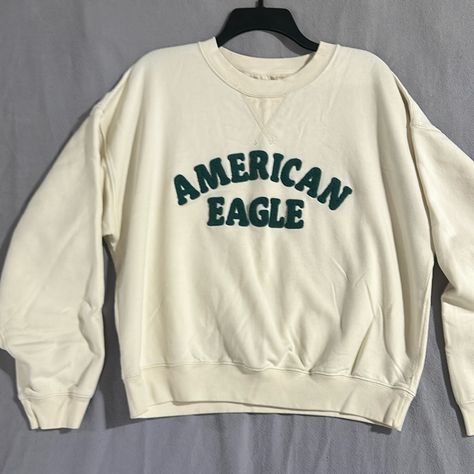 Never Been Worn Or Washed - New Without Tags Ae Relaxed Crewneck Sweatshirt Emerald Green Terry Logo Off White Size M American Eagle Sweatshirt, American Eagle Hoodie, Camo Sweatshirt, Cowl Neck Sweatshirt, Sherpa Hoodie, People Shopping, Crop Sweatshirt, White Sweatshirt, Retro Dress