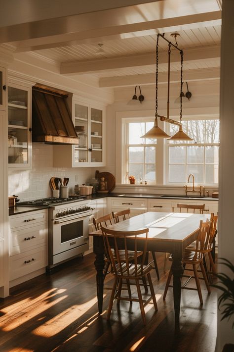 Eat In Farmhouse Kitchen, Old Time Farmhouse Kitchen, Old House Style, Cozy Farm Kitchen, Cozy Kitchen Lighting, Vaulted Kitchen Ceiling, Silo Cottage, Old Style Farmhouse, Colonial Farmhouse Interior Design