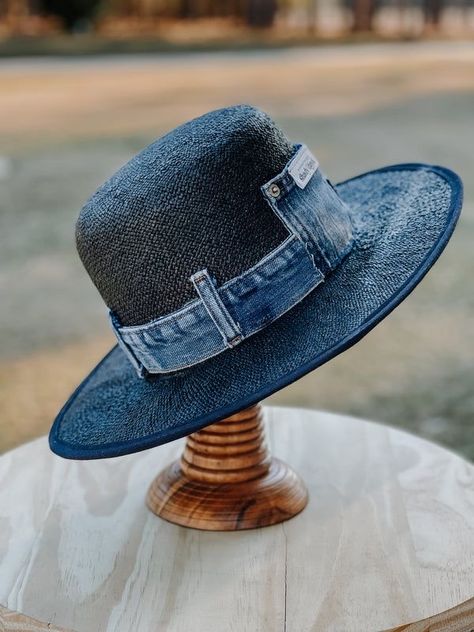 Custom Fitted Hat With Flat Crown, Fitted Flat Brim Sun Hat For Rodeo, Custom Fitted Hats With Curved Brim, Flat Brim Hat For Kentucky Derby, Custom Fitted Hat With Curved Brim, Fitted Panama Hat For Kentucky Derby With Flat Crown, Rigid Curved Brim Hat For Kentucky Derby, Rigid Short Brim Hat For Kentucky Derby, Kentucky Derby Rigid Hats With Curved Brim