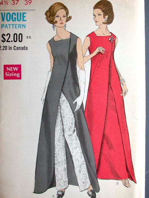 Vogue Dress Pattern No 7672 UNCUT Vintage by CaliforniaSunset Straight Legged Pants, Vogue Dress Patterns, Evening Dress Patterns, Vintage Vogue Patterns, Vogue Vintage, Dresses By Pattern, Mode Kimono, Robes Vintage, Vogue Dress