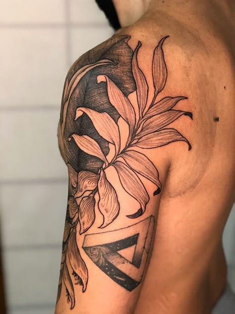 Mens Tropical Tattoos, Split Leaf Philodendron Tattoo, Leaf Tattoo Men, Half Leg Sleeves For Females, Tropical Leaf Tattoo, Palm Leaf Tattoo, Men Flower Tattoo, Dark Skin Tattoo, Tropical Tattoo