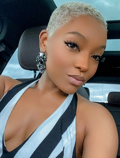 Natural Hair Texturizer, Short Hairstyle Women Platinum Blonde, Platinum Blonde Natural Hair, Blonde Big Chop, Ash Blonde Twa, Ash Blonde Pixie Haircut Black Women, Blonde Bald Fade Women Black, Bald Fade Women Black, Black Woman Platinum Blonde Hair Short